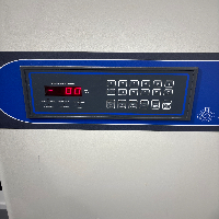 Eppendorf U725-G Innova Ultra Low Temperature Freezer image 2